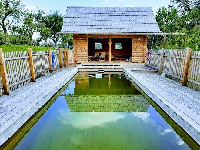 Glamping organic farm slibar