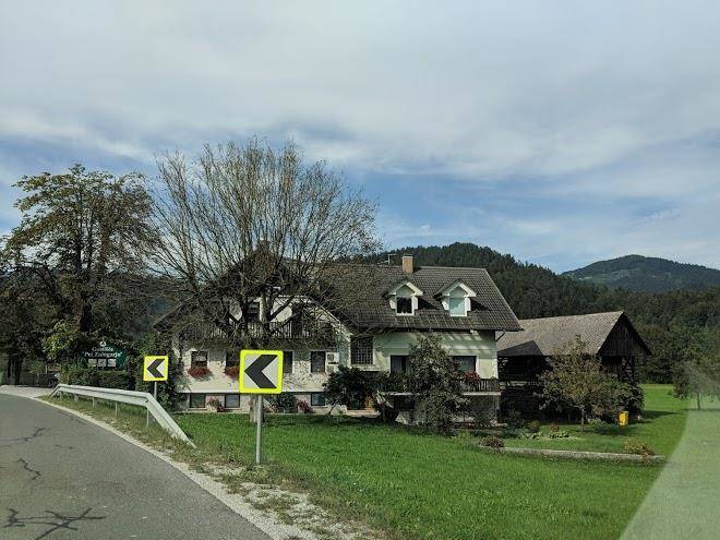 Kosmelj janez s p gostisce pri zalogarju