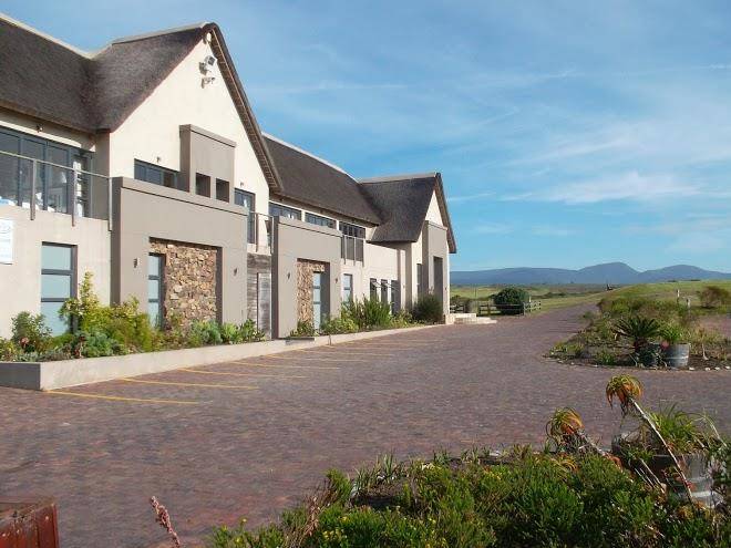 Fynbos golf and country estate