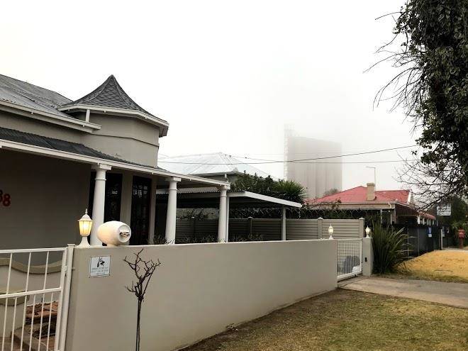 Cozi corner self catering accommodation queenstown south africa