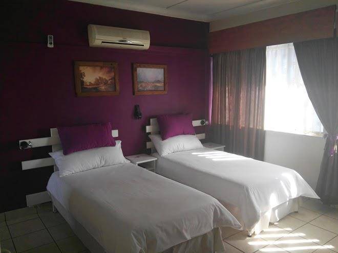 Executive lodge