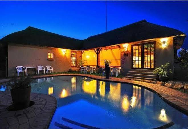 Amakoekoe guest lodge & conference venue