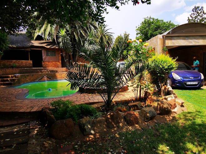 Iminathi lodge