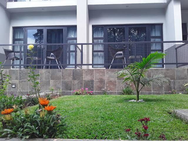 La orchard hotel