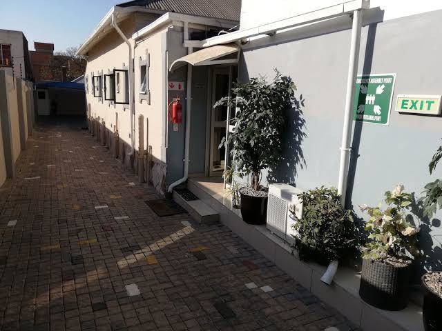 M idris lodge pty ltd