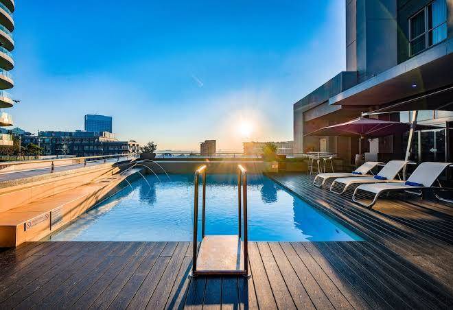 Radisson blu gautrain hotel sandton johannesburg
