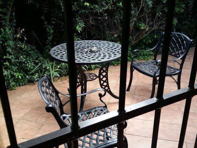Red rose bed and breakfast