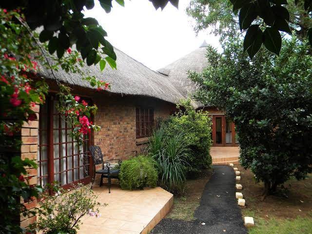 Ruimsig golf view manor and conference centre