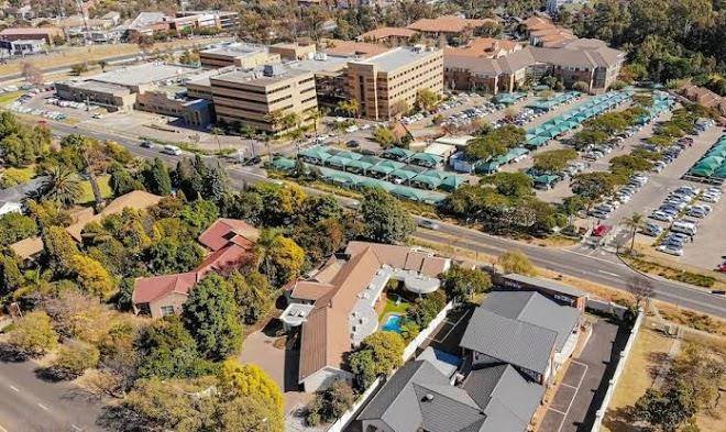 Woodmead guest lodge