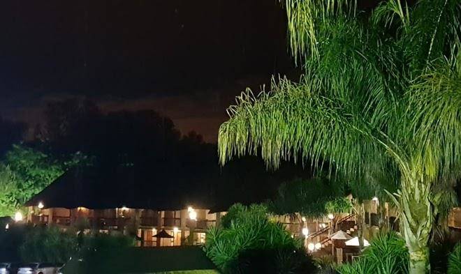 Bushman's rock country lodge