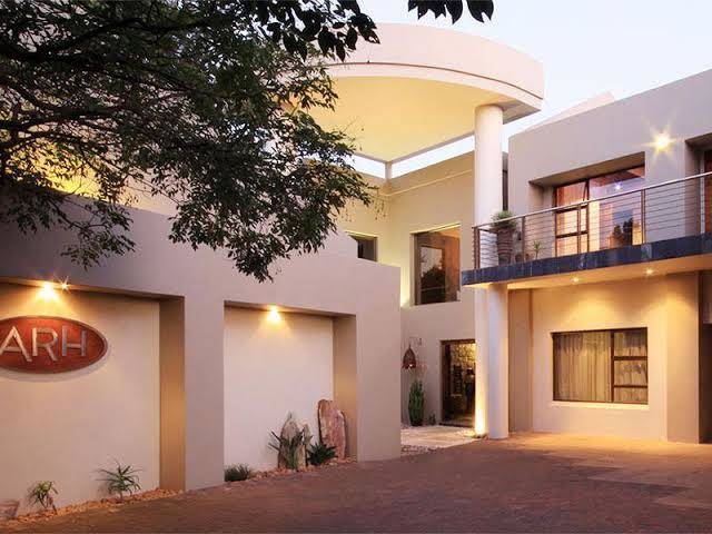 African rock hotel & spa