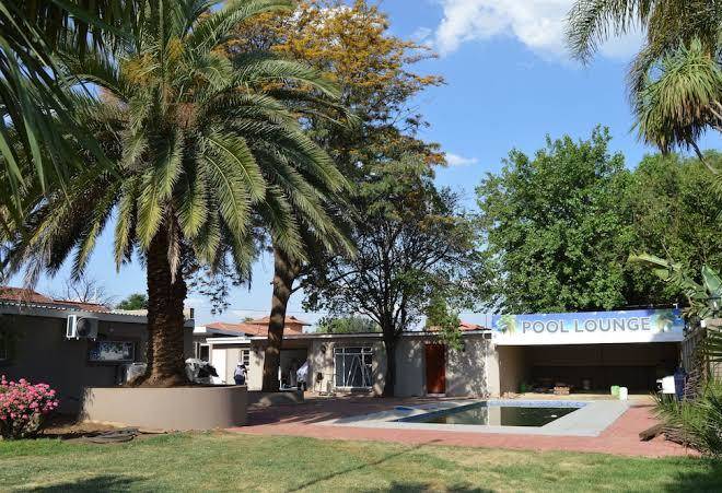 Airport gardens boutique hotel