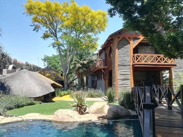 Ikamu's lodge
