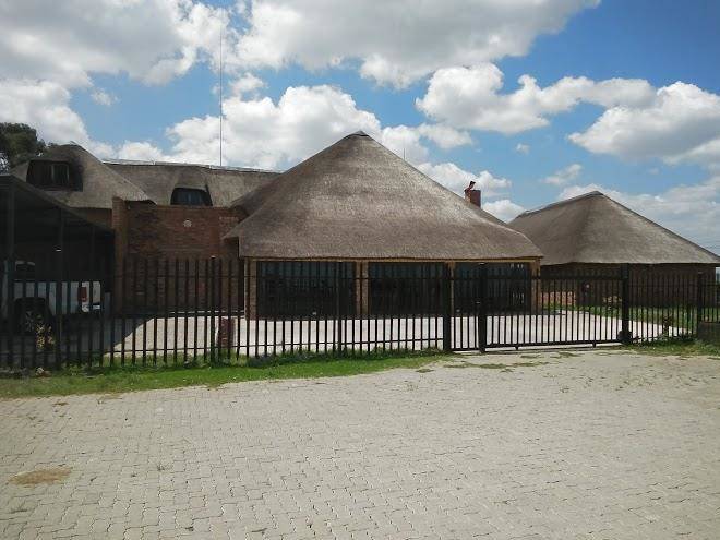 Yamazima guest farm