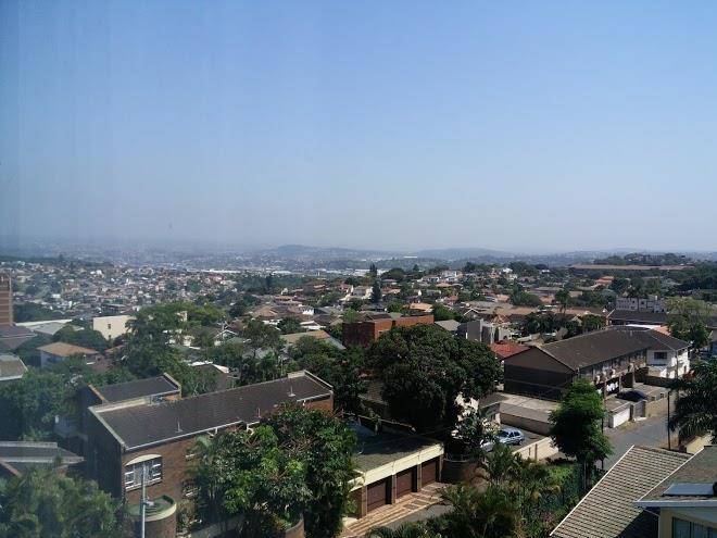 Emakhosini hotel on east