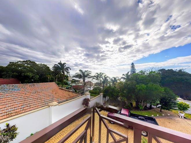 Ingwe manor