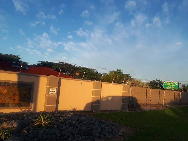 Dumehlezi Self Catering Image