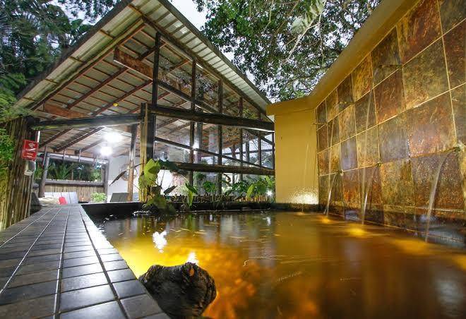 Umlilo lodge