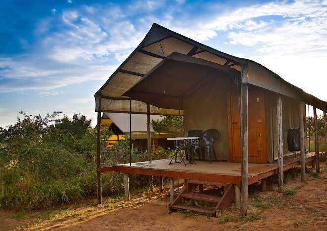 Utshwayelo kosi mouth lodge