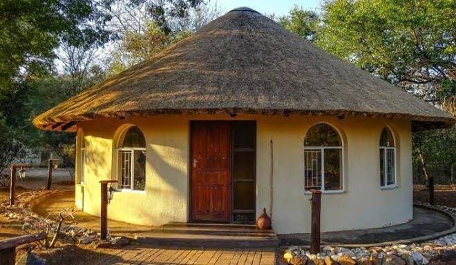 Inyanga safari lodge