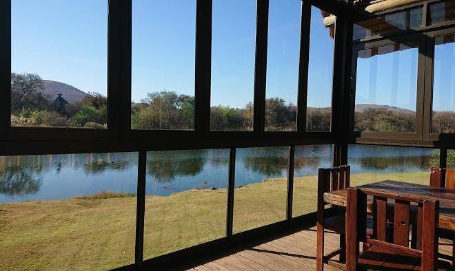 Riverside lodge loskop