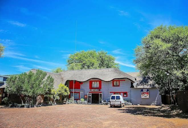 Echo mountain inn