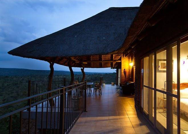Uzuri lodge mabalingwe