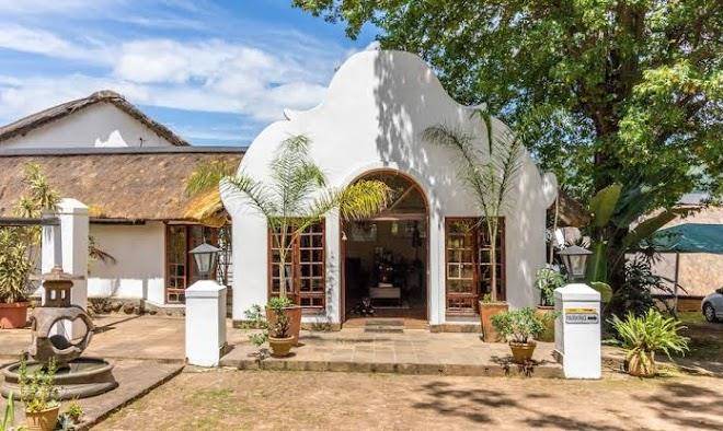 Hamilton parks country lodge
