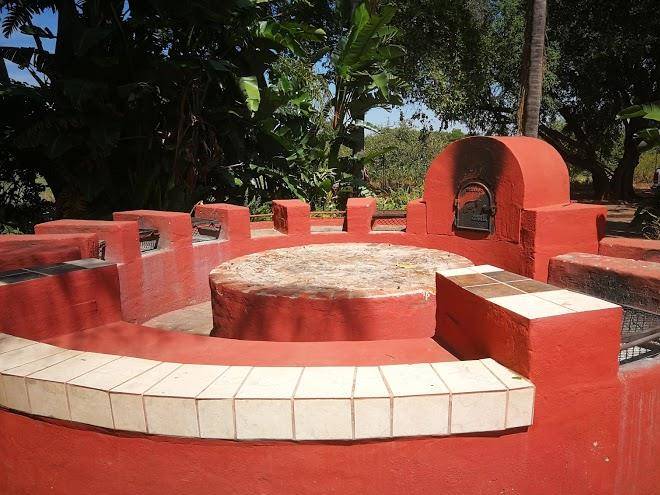 Tropical gardens lodge & function venue