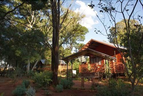 Woodland gardens lodge