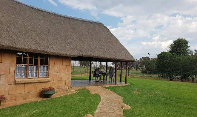 Tau roara lodge