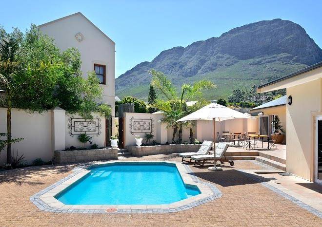 Grande Plaisir Holiday Home Image