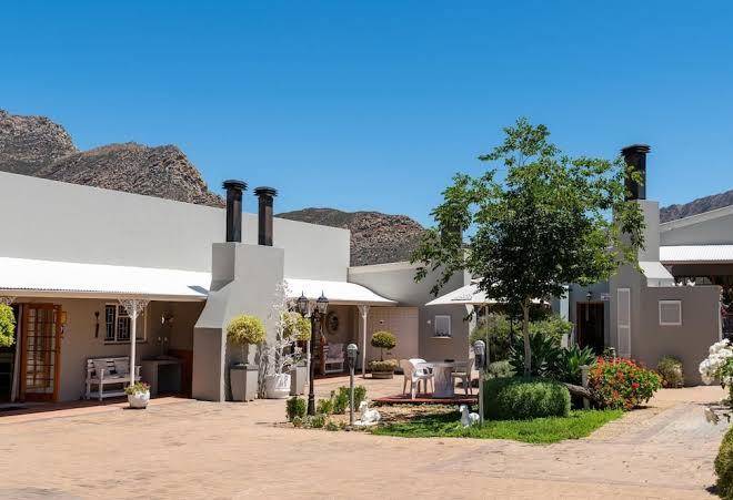 Montagu four seasons