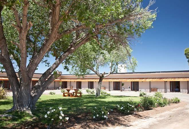 Wagon wheel country lodge