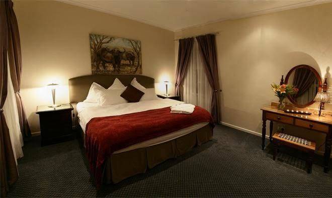 Helderview hotel and suites