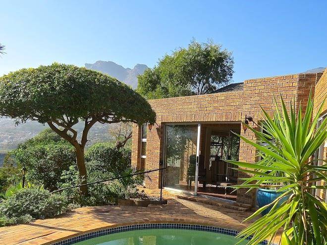 Hout bay hilltop