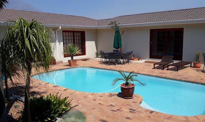 Hout bay lodge