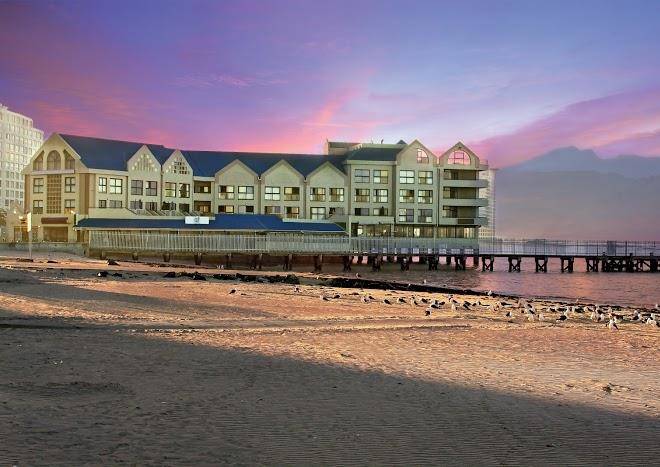 Strand pavilion