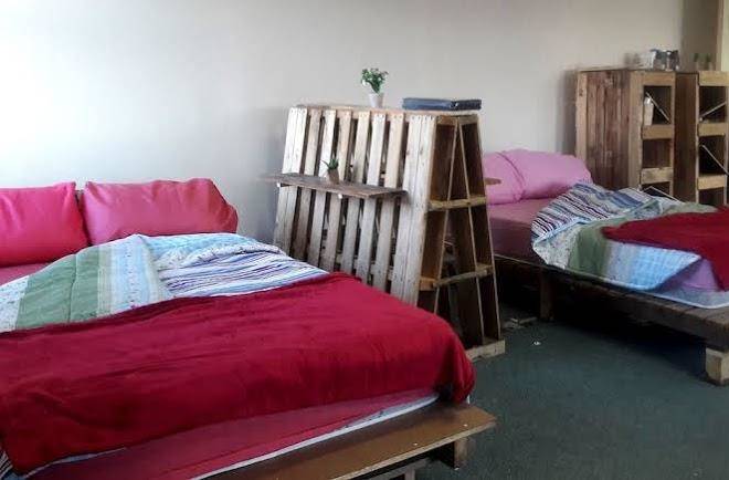 Sunset beach backpackers