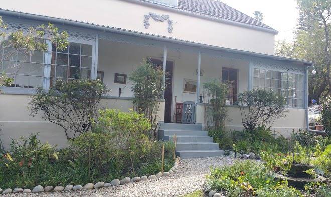 Bond lodge