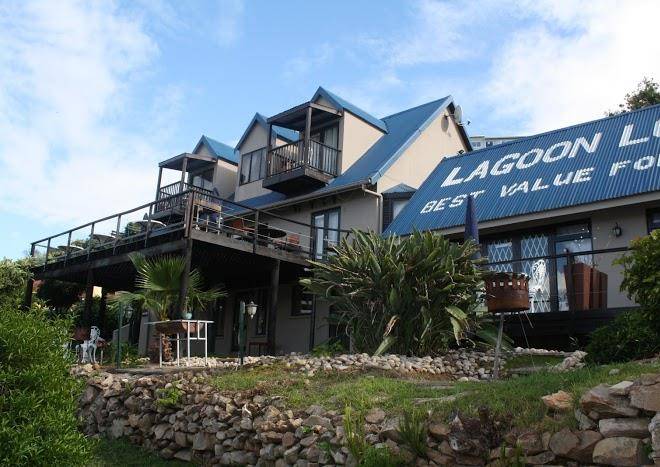 Lagoon lodge