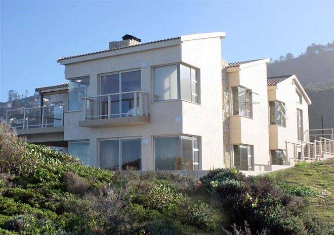 Seaside Bliss Self Catering Image