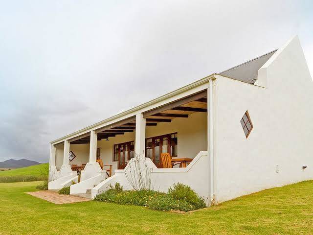 Endless vineyards boutique lodge