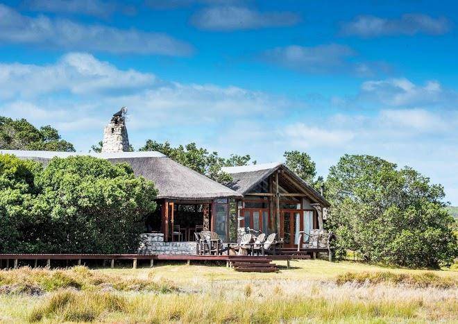 Mosaic lagoon lodge