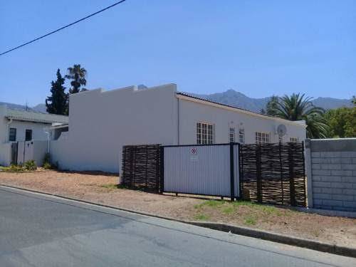 Paddavleitjie self catering