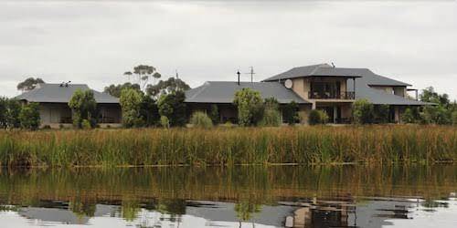 Stanford river lodge