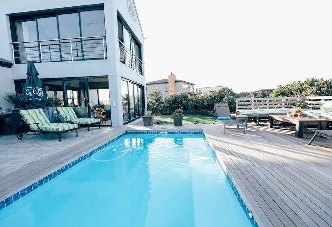 Stay at friends betty's bay