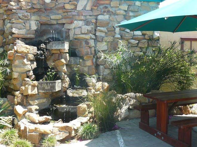 Klawer hotel & margo's restaurant