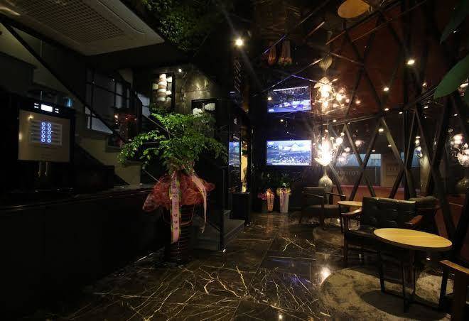 Hotel 2 Heaven Image