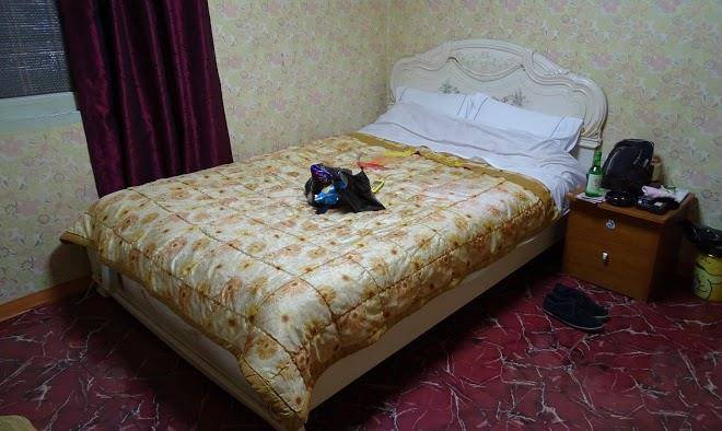 Coin motel